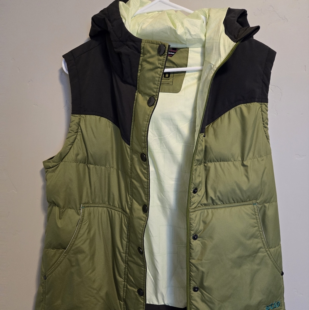 NWOT Stio Marsten Women's Vest L Green